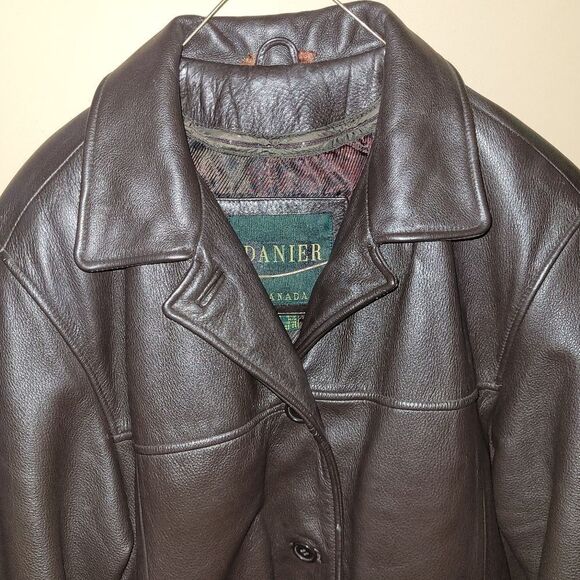 Danier leather pea coat - Picture 2 of 7